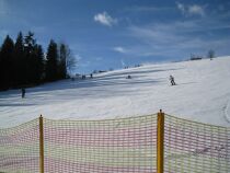 Czerwienne Ski
